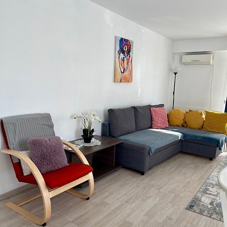 Fly Airport Residences & Therme-Self Check-In Otopeni Exterior foto