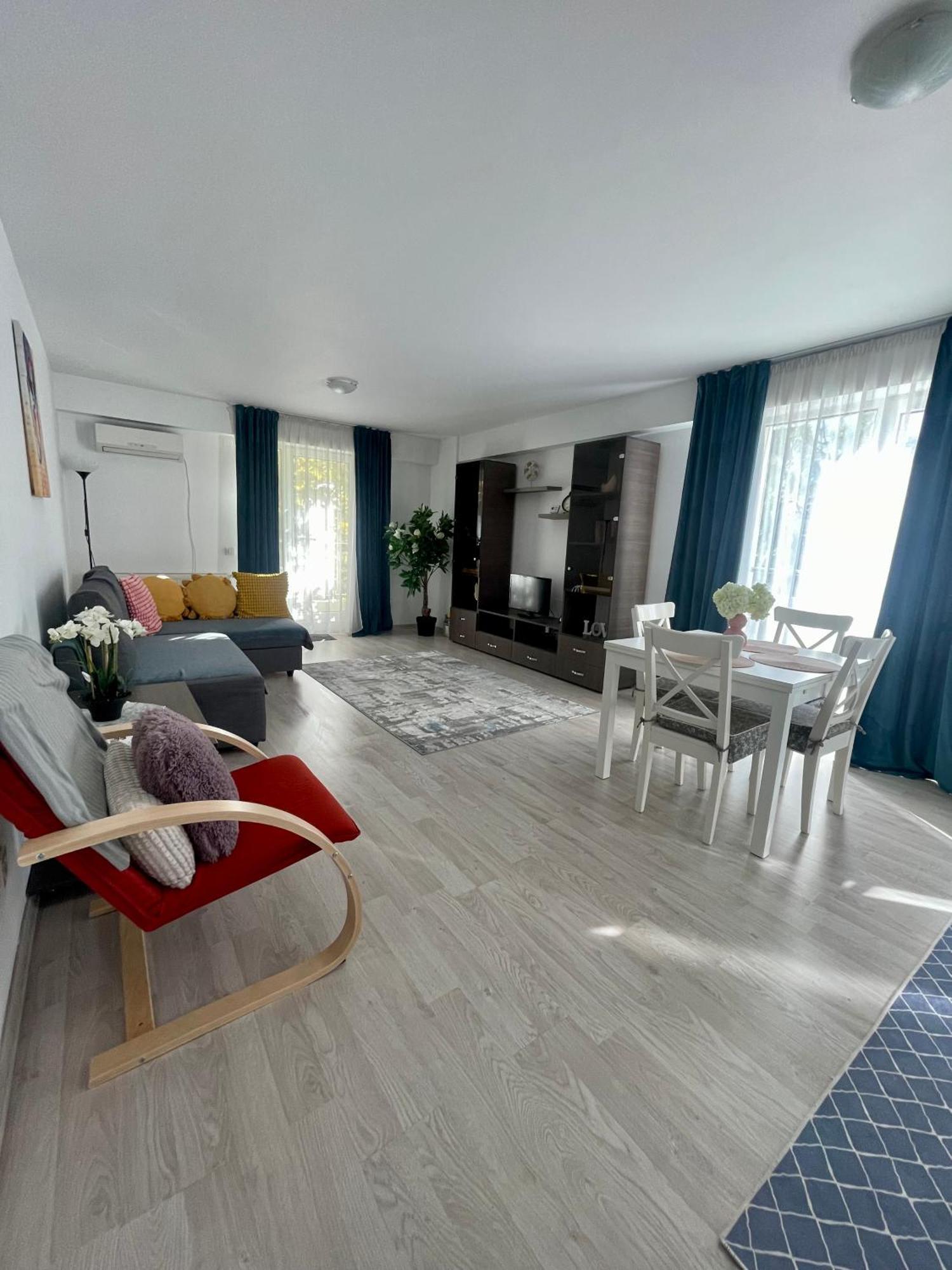 Fly Airport Residences & Therme-Self Check-In Otopeni Exterior foto